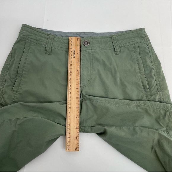 Kuhl Spire Shorts Women’s 2 Olive Green Pockets Hiking Outdoor - Picture 10 of 14